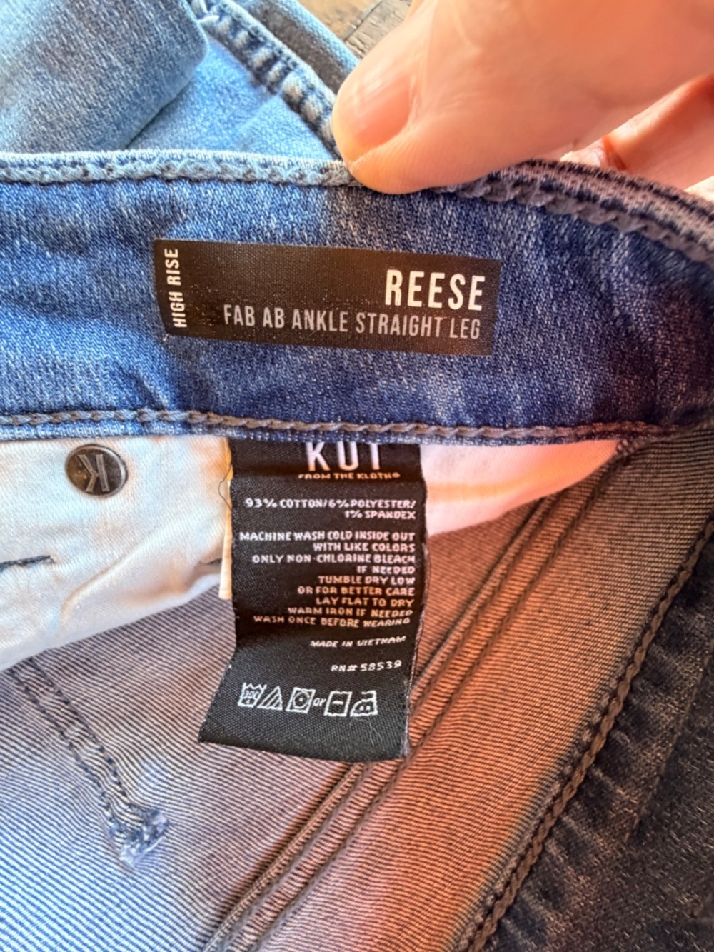 Kut From The Kloth Reese High Rise Straight Leg Jeans Size 8 Distressed Raw Hem - Picture 4 of 9